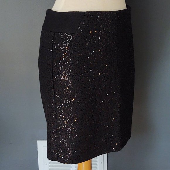 Rayon/wool blend sequined skirt with pockets - Picture 2 of 14